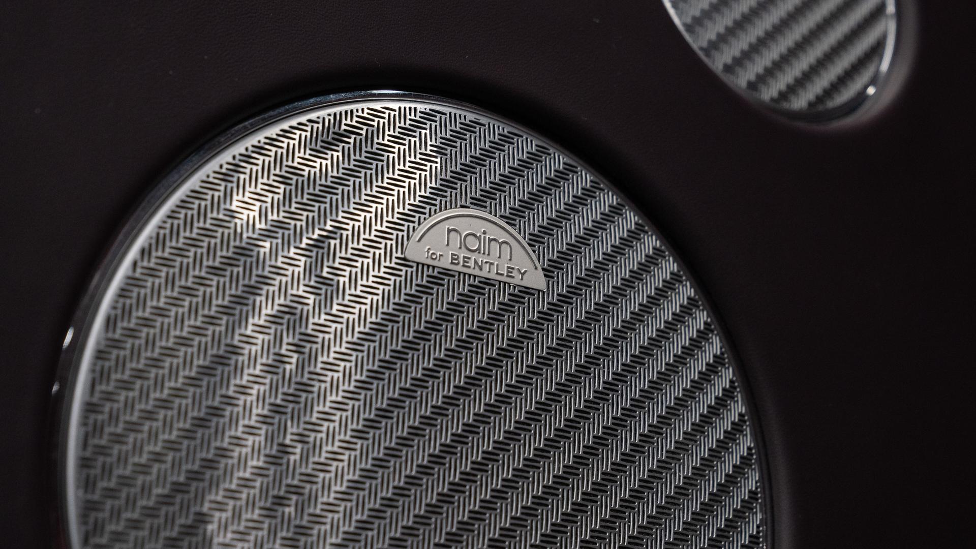 Bentley Bentayga Photo ff9560a4-292a-4d27-9c64-46fdb6c0045f.jpg