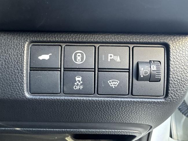 Honda HR-V Photo ffa3fe0b-53e7-4454-8e71-5e3daf05e8e8.jpg