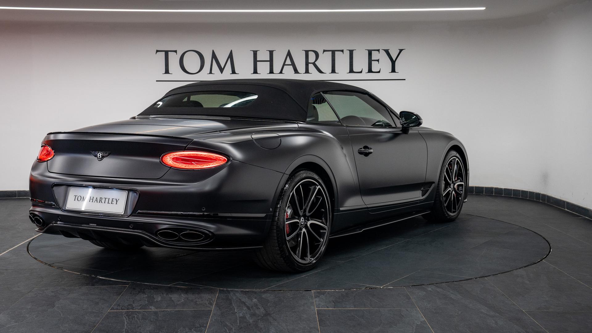Bentley Continental Photo ffa7f27f-b406-455f-908e-4a867dd18b9e.jpg
