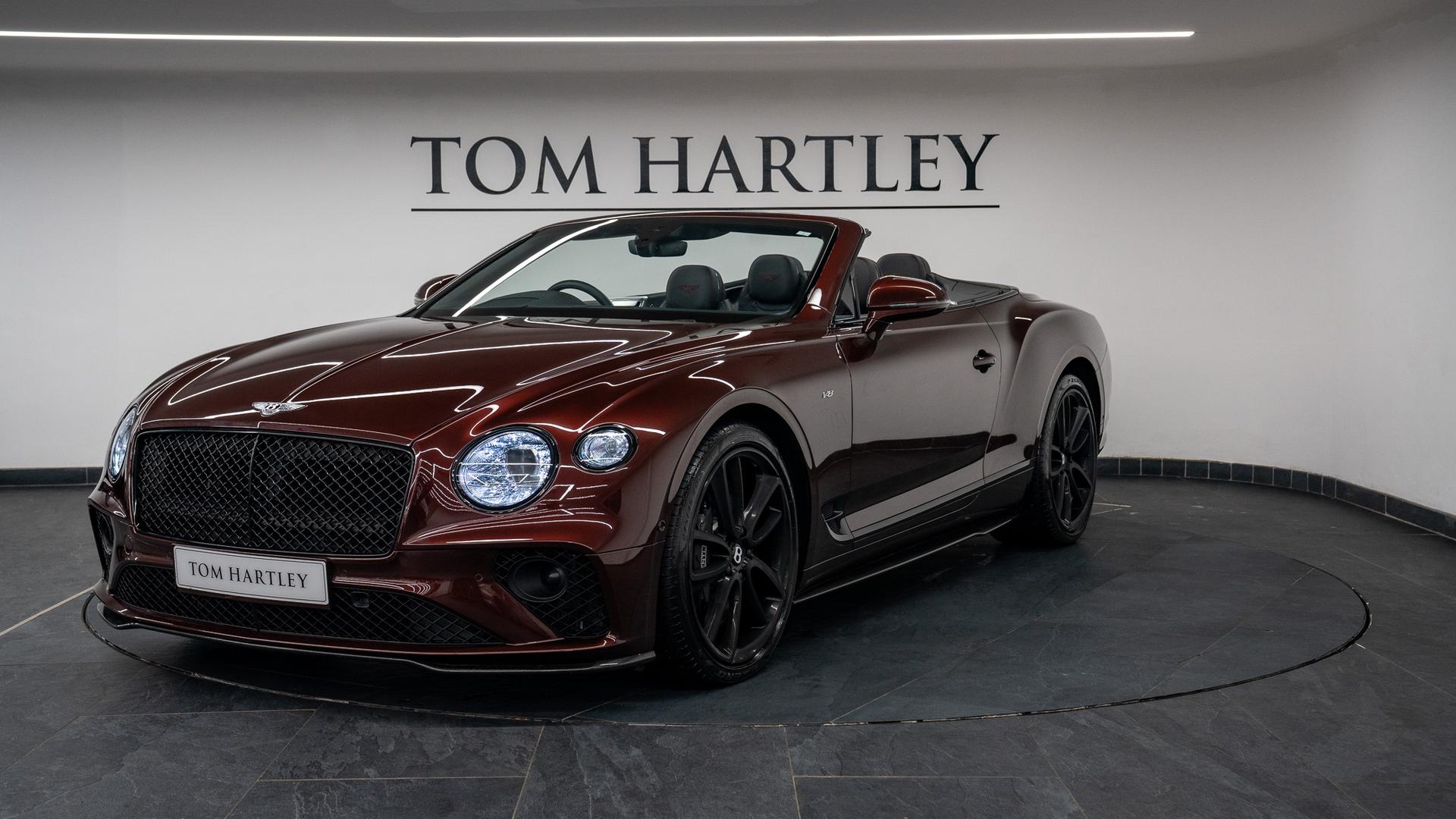 Bentley Continental Photo ffc5f5e8-6654-4d0b-b9a4-52a41d3baad9.jpg
