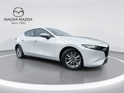 Mazda Mazda3 Photo 0