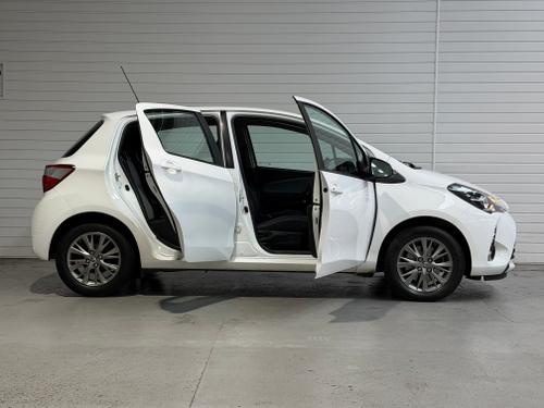 Toyota Yaris Photo ffd22cca-93fc-4c1c-8c72-c0fd9afa9b2a.jpeg