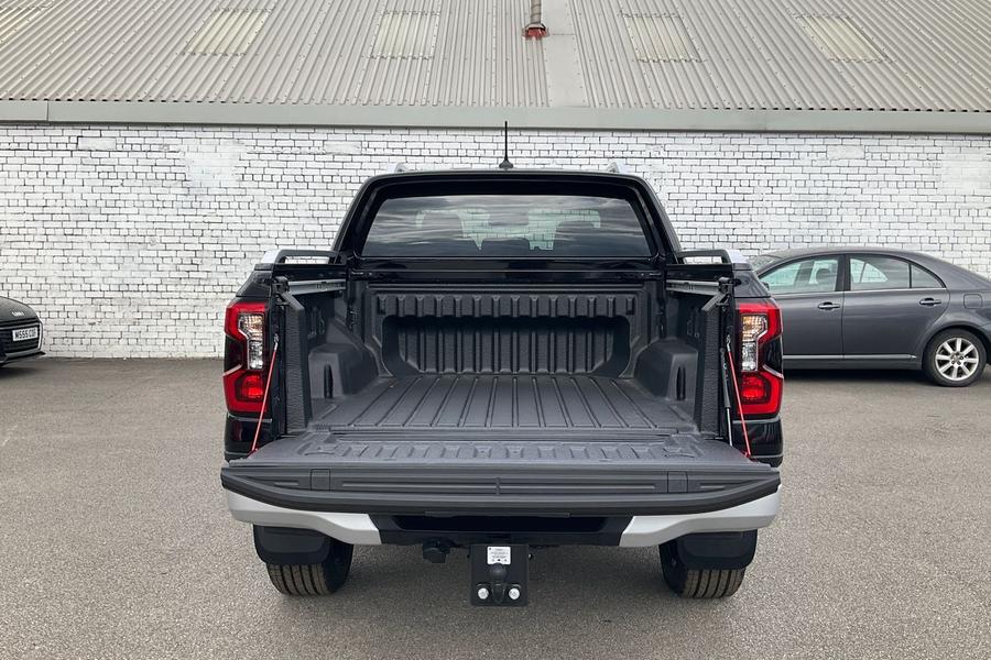 Ford RANGER Photo ffd4e6b8-90a1-46a9-8997-d8b309be7b9c.jpg