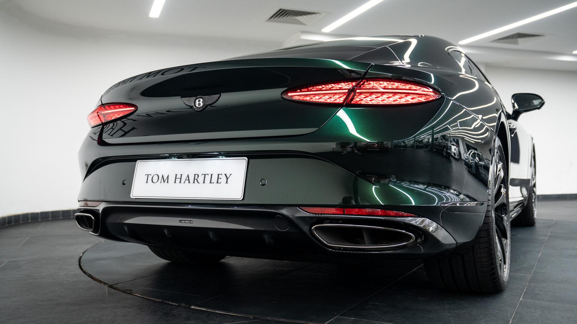 Bentley Continental GT Photo ffd5c91f-3a8e-4f97-a170-11ddaed5f695.jpg