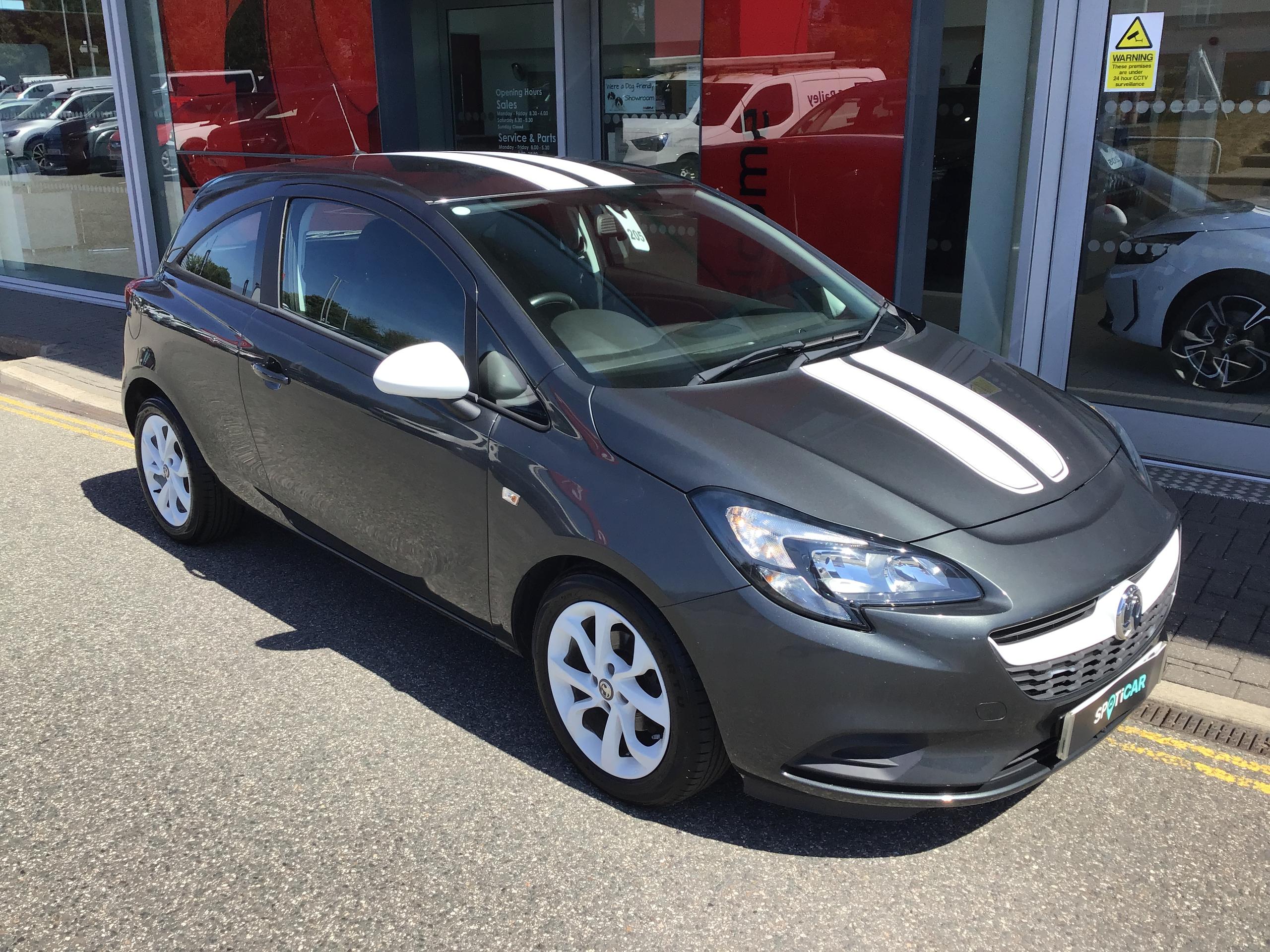 Vauxhall Corsa Photo 2