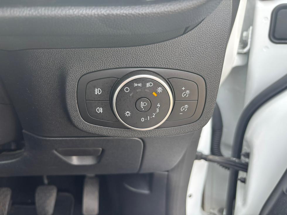 Ford Fiesta Photo ffdd8fc3-c471-4a34-8a09-6c8cbe01d6f1.JPEG
