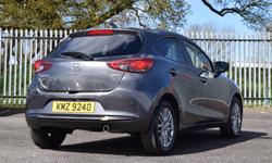Mazda Mazda2 Photo 3