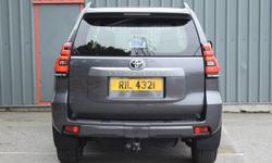 Toyota LAND CRUISER Photo 37
