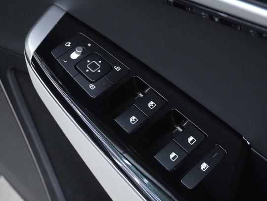 Kia EV6 Photo fff0b13c-e991-4374-8a97-865991ee777d.jpg