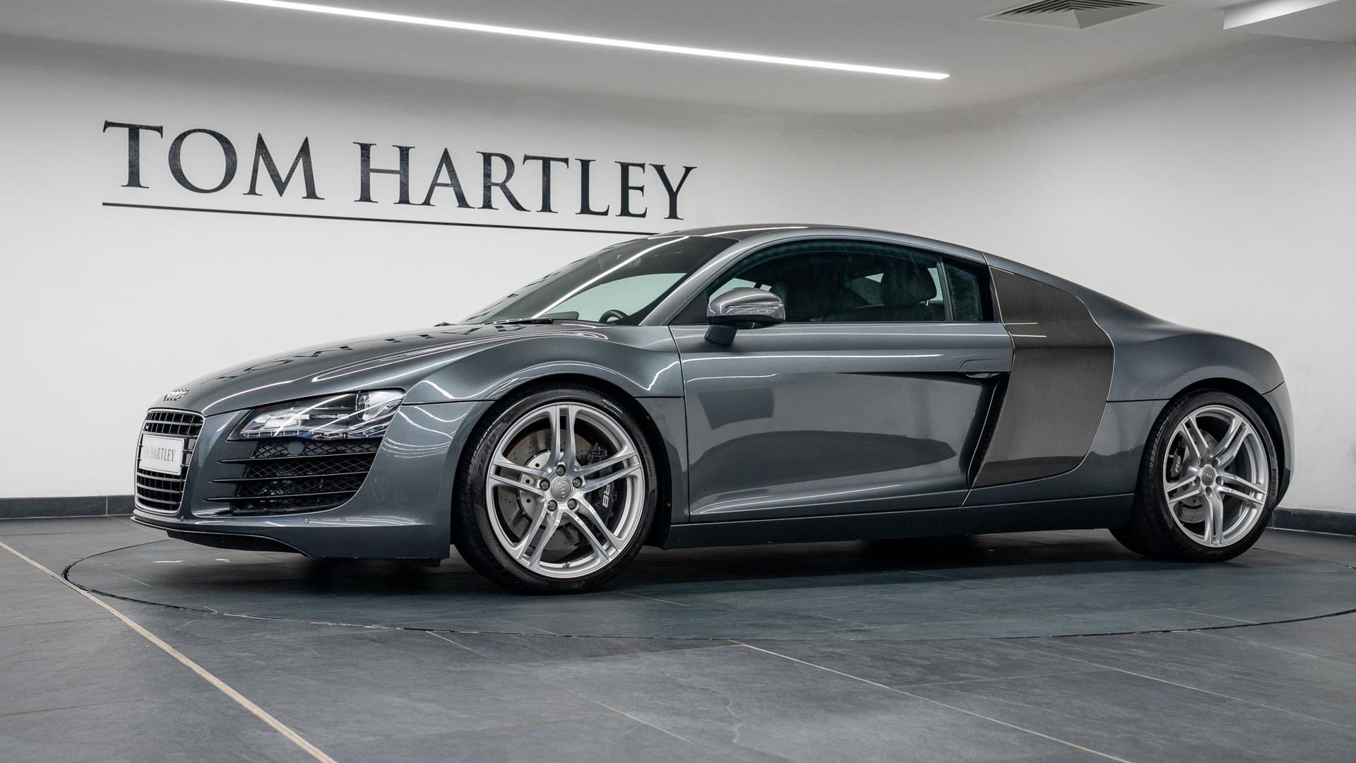 Audi R8 Photo fff638f9-edbe-4ad8-b898-cbc31eff1178.jpg