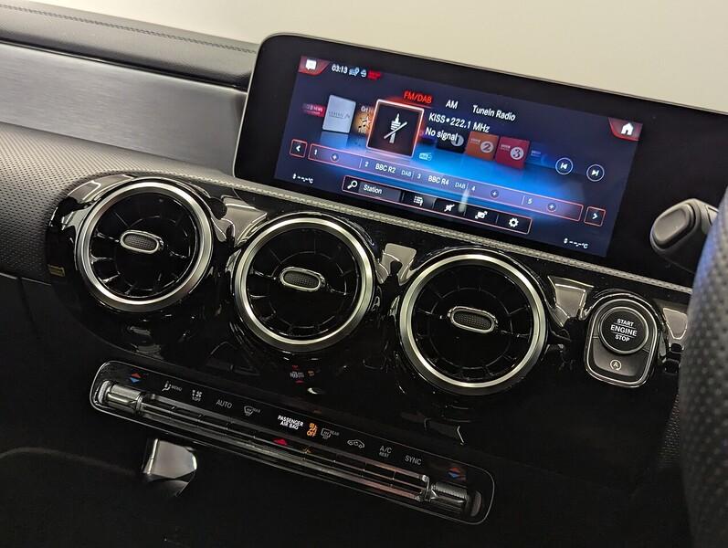 Mercedes-Benz CLA Photo freshmotors-00d0695fc76d7bf73b8b28a40c2fa47f9fe7e455.jpg