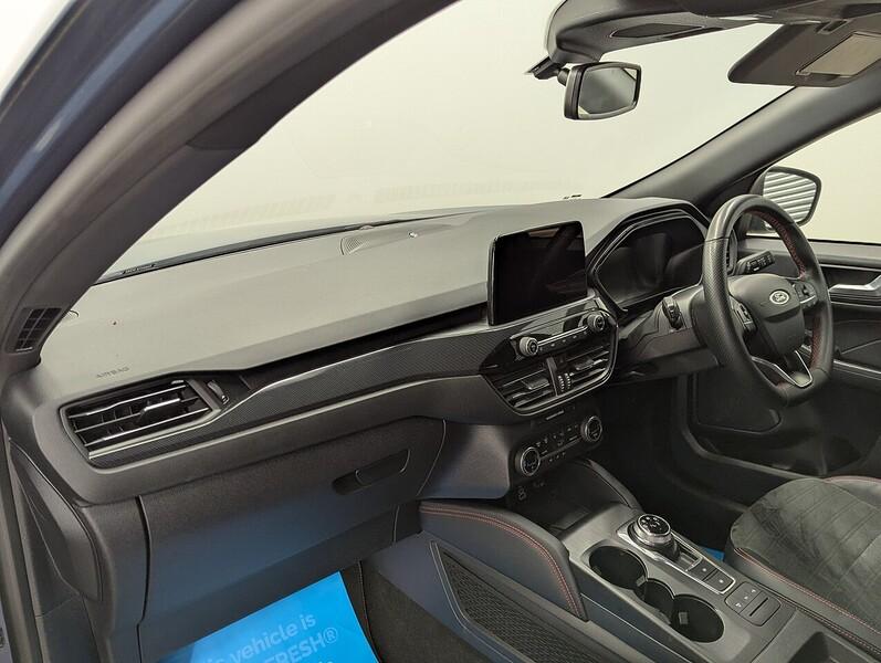 Ford Kuga Photo freshmotors-01a23f7f0770c69e2c721ca030e1c3f3de5df255.jpg