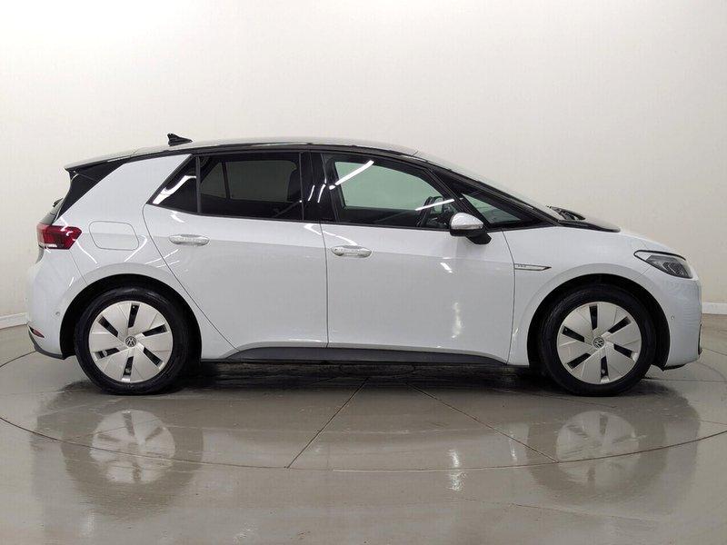 Volkswagen ID.3 Photo freshmotors-04c851266110219ee1b8b0ab7f4a8343eb9aaecd.jpg
