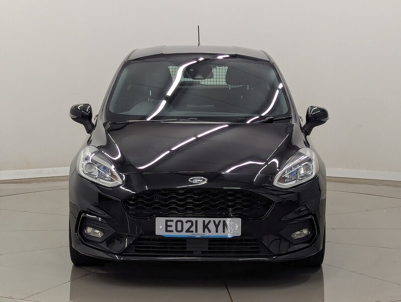 Ford Fiesta Van Photo freshmotors-05f8dc69c21973dbd24f2346555b91c1516fe44a.jpg