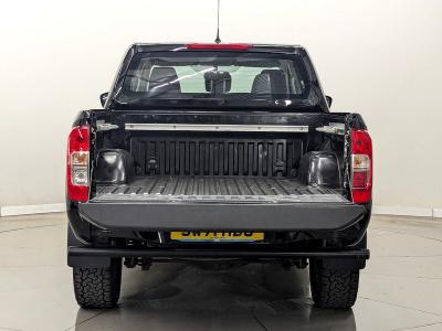 Nissan Navara Photo freshmotors-06dd667f1ae1359a61b49fee40faf81939e48db0.jpg