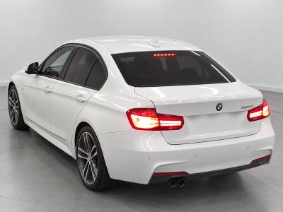 BMW 3 Series Photo freshmotors-07aca74347c11fca1e1e2365f02f7ee8964633fe.jpg