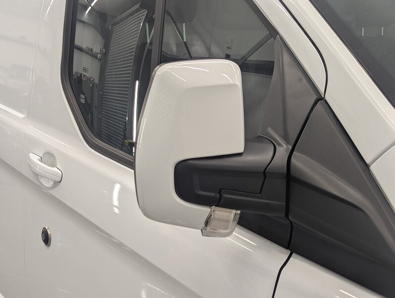 Ford Transit Custom Photo freshmotors-09a4d57fe461c6684beeffeaa8cef8ad0e75989e.jpg