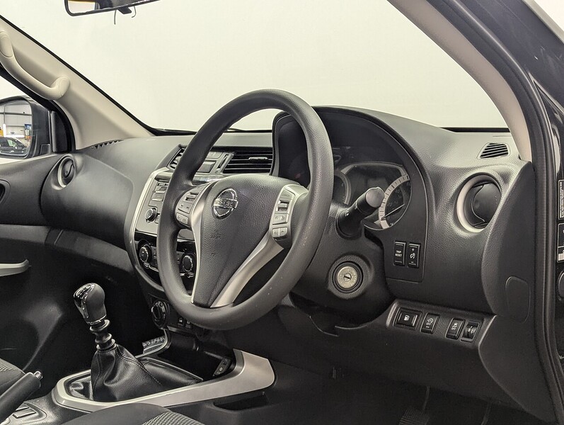 Nissan Navara Photo freshmotors-0b1bf778509ed3931228808ab54bd5e9fd003379.jpg