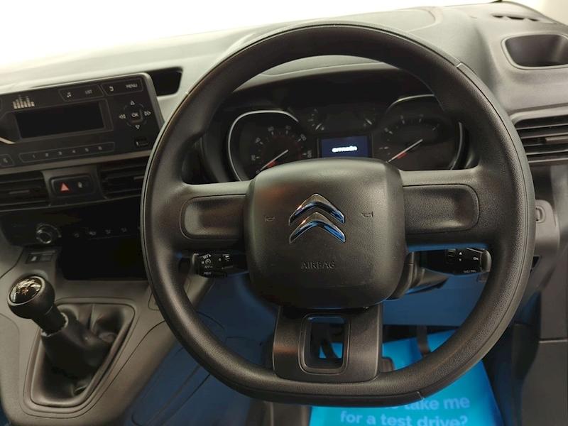 Citroen Berlingo Photo freshmotors-0b37d16b90fd986a79243f2fc9c8c7d3b920a72c.jpg