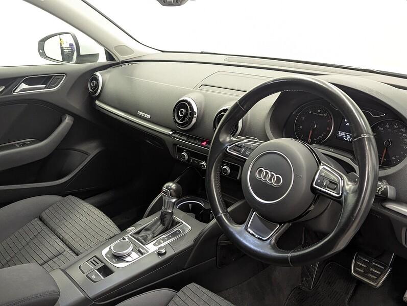Audi A3 Photo freshmotors-0c50207596a91fd5273ba27e55e6dfa9b9af7b7a.jpg