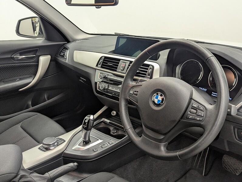BMW 1 Series Photo freshmotors-0e1b46771d7cdc0a58a568620d5e148e65d719b6.jpg