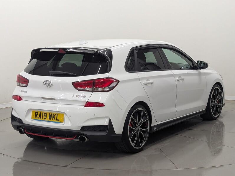 Hyundai i30 Photo freshmotors-1050f58e8c69b0baaba59c7903018a9690eb7a63.jpg