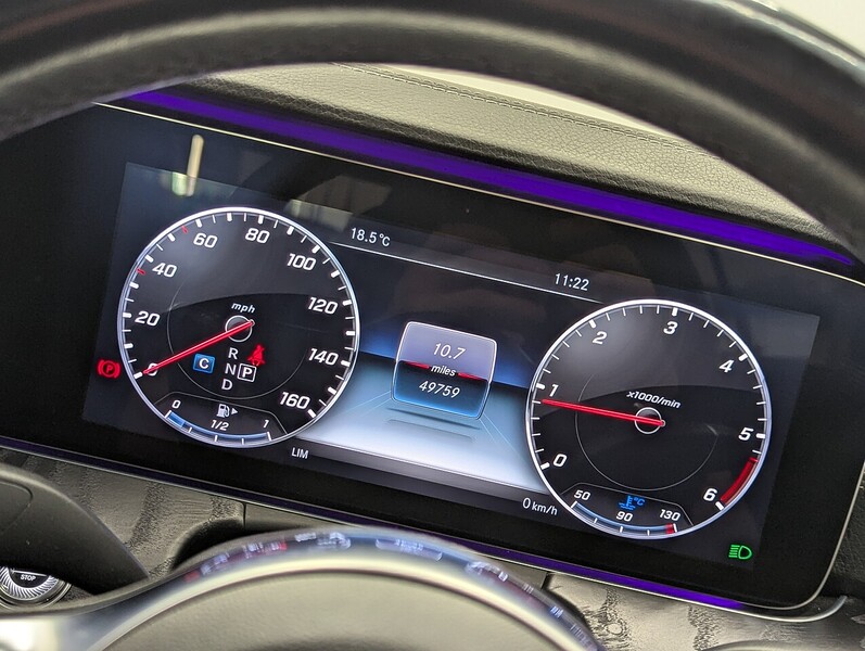 Mercedes-Benz E Class Photo freshmotors-1293056f63aaf3ec7a410dac91e520dbf1c4ca6c.jpg