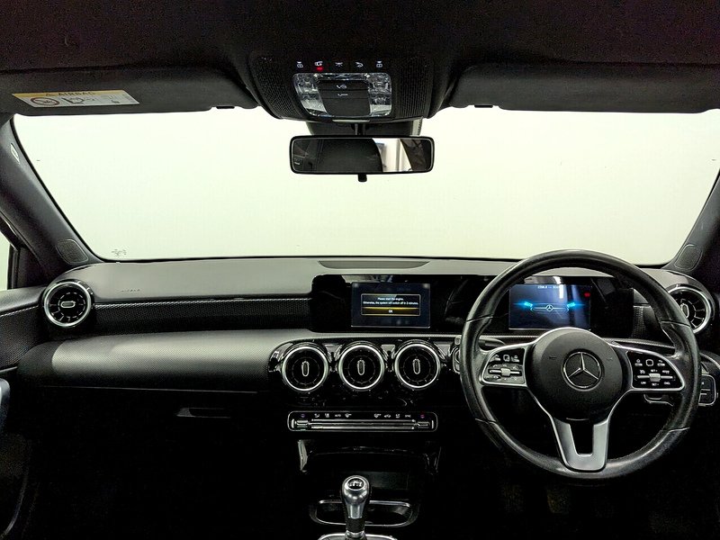 Mercedes-Benz A Class Photo freshmotors-14c4b805621be3bfde2d50309da30a59f29d1d57.jpg