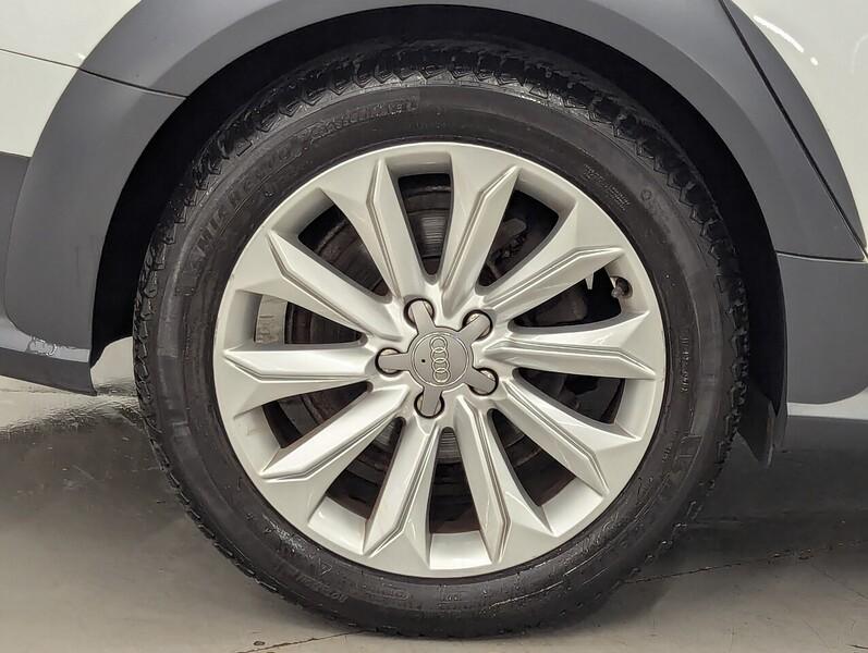 Audi A4 Photo freshmotors-14dce2c9ac80abdc5708e418e6dc0634e6404aa2.jpg