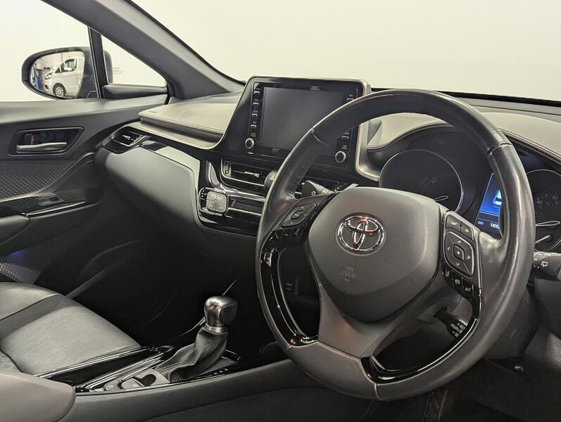 Toyota C-HR Photo freshmotors-1566fc0fc2bae9ac323ef43ef0b8a82ca0d240b4.jpg