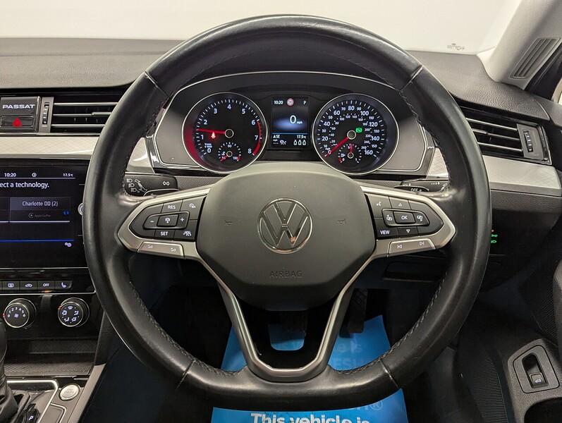 Volkswagen Passat Photo freshmotors-16c609ea07902e7dcf5850070eaaaf9f8dfdd70c.jpg
