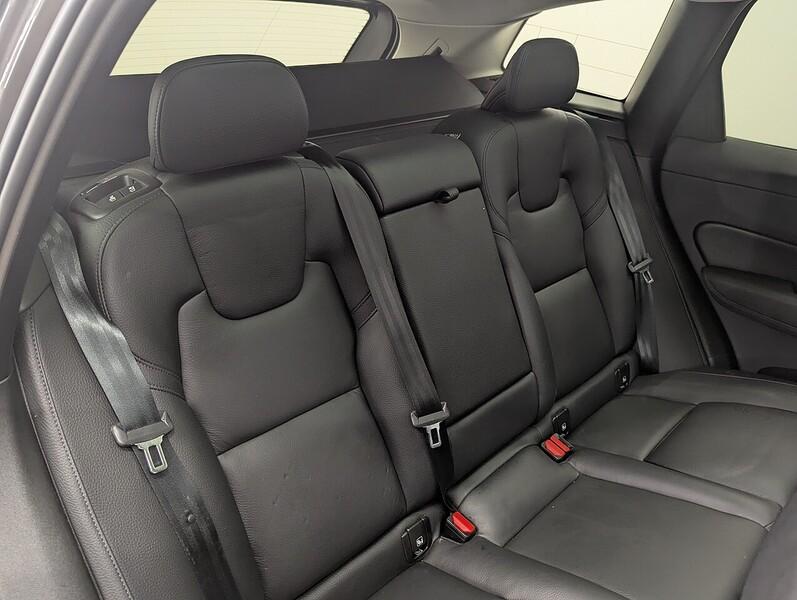 Volvo XC60 Photo freshmotors-17d67b64120d0677fc73815e94b84eadefa8b3b6.jpg