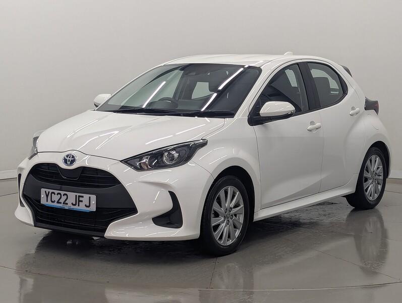 Toyota Yaris Photo freshmotors-184818ae6ff9d16953f1c85329c70ebfd5948c10.jpg