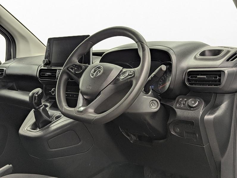 Vauxhall Combo Photo freshmotors-1ad0d5ad24300ca9f13096e8a51e55f26f319294.jpg