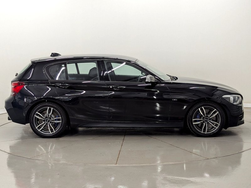 BMW 1 Series Photo freshmotors-1b6db4eb25c7ccae3db68e4a323b2ce931e1c7d3.jpg