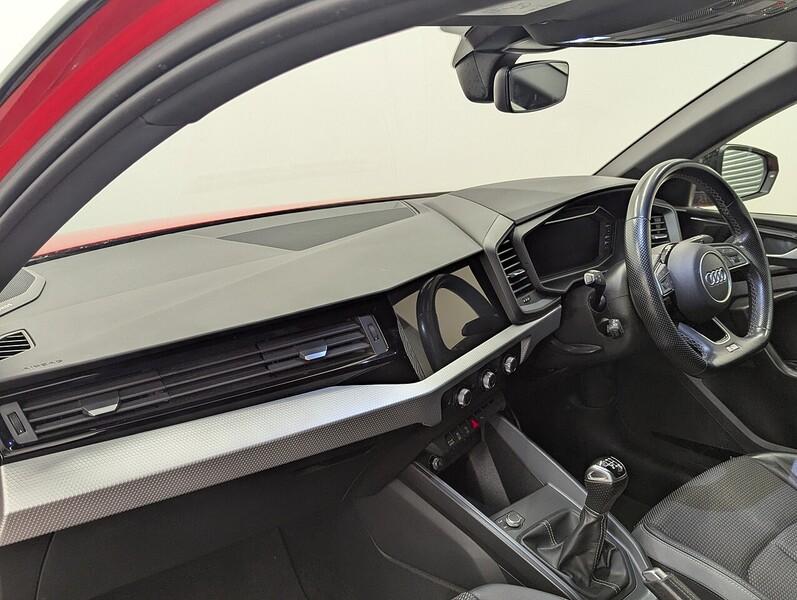 Audi A1 Photo freshmotors-1d2d4d49be977e11f27681bcf4e97bbcb1eb548c.jpg