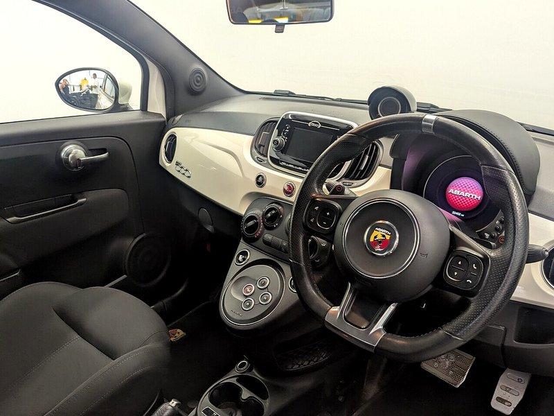 Abarth 595 Photo freshmotors-1ee1fcaf6c872d0a7b52ba8b5b1755d860ab55d2.jpg