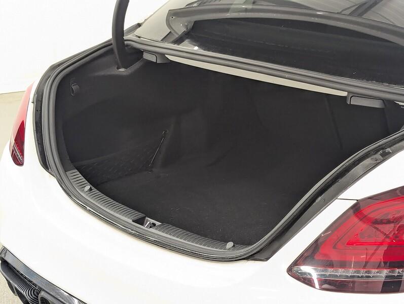 Mercedes-Benz C Class Photo freshmotors-1f56ef5823cec8d22d9a518bfa4bc584fa849fae.jpg