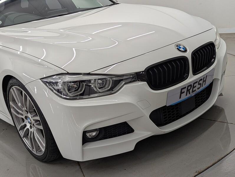 BMW  3 Series Photo freshmotors-207ed4e51f177b9d69f3bcc5a84214dfdc73c040.jpg