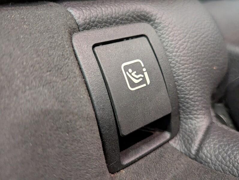 Mercedes-Benz E Class Photo freshmotors-21e013ddf6ec35bc02ce7673acd517de4548ed1f.jpg