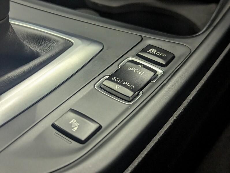 BMW 3 Series Photo freshmotors-2365fdf4e57b8bc12ebc042805428a7a6e0101fb.jpg