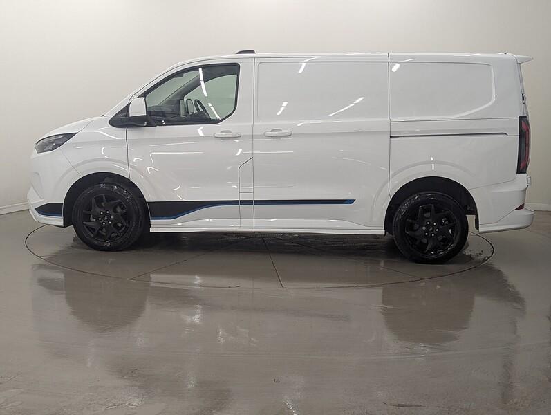 Ford E-Transit Custom Photo freshmotors-25421d4b4cbd1bbf45fd0d74f38e0be788b83c53.jpg