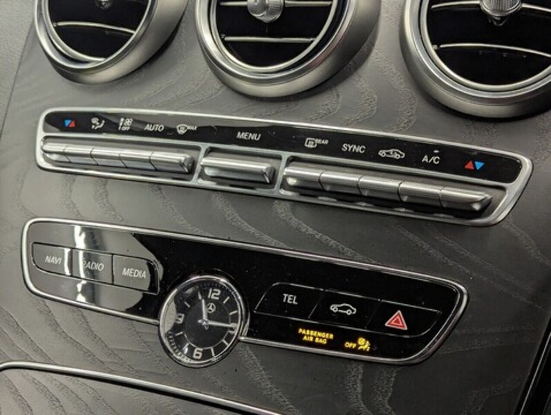 Mercedes-Benz C Class Photo freshmotors-256c35c2aad13cb2e5e2e19dd06c9e71ee2caf95.jpg