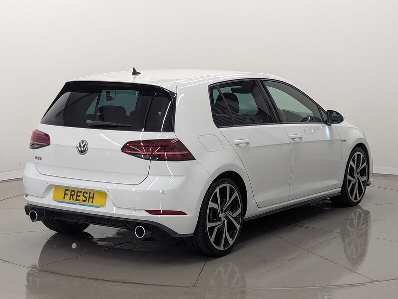 Volkswagen Golf Photo freshmotors-25d596463cbb4110c04d943be1534a98813a2050.jpg