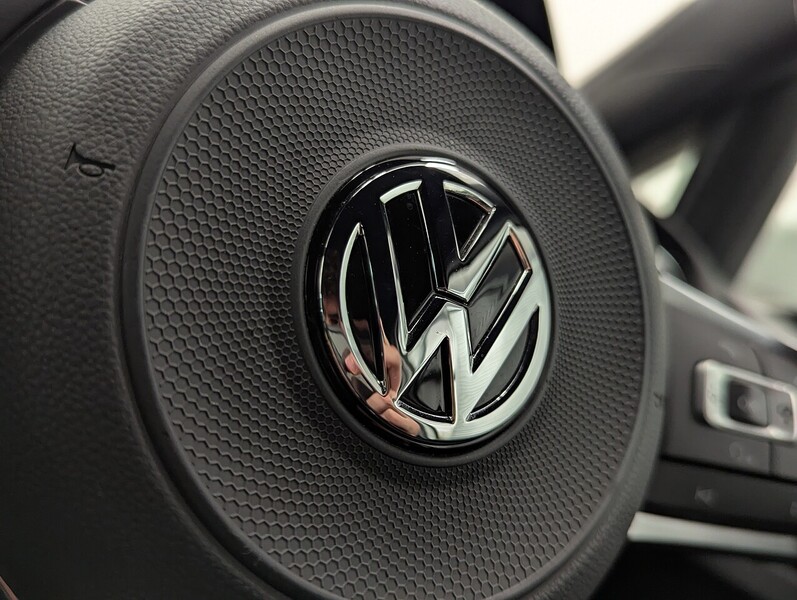 Volkswagen Golf Photo freshmotors-25dd949c97fc8d561aa4eb009e14651dc0a0c041.jpg