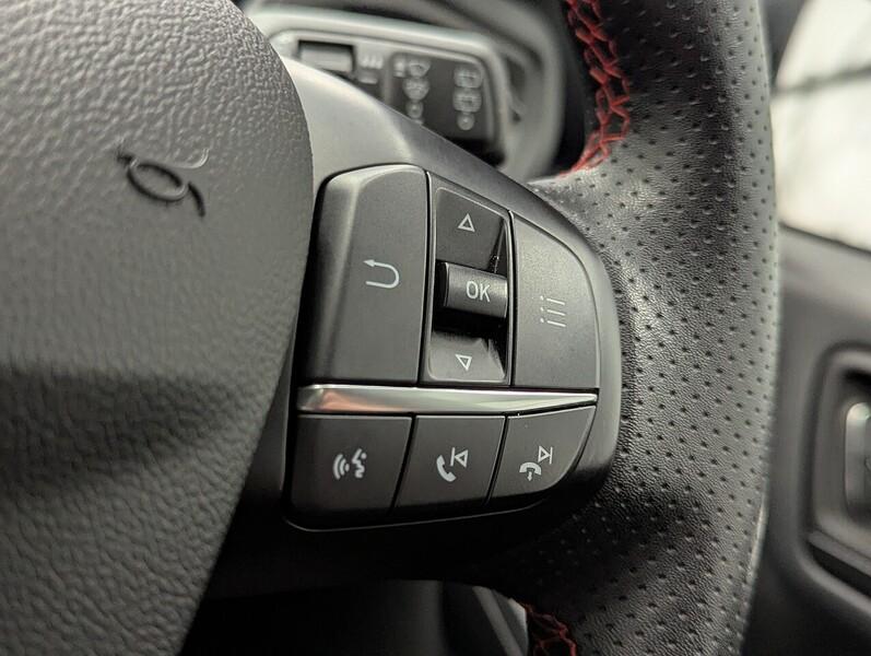 Ford Kuga Photo freshmotors-2632ad6639f53f4c072372b93199c04a3cbdb436.jpg