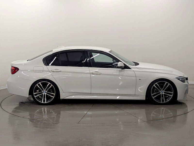 BMW 3 Series Photo freshmotors-2685f30faa9c2cb7f7bedc90b8d827930db4a46c.jpg