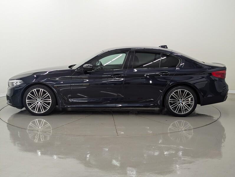 BMW 5 Series Photo freshmotors-2a494d05e57f72d64fc165d94e8bbd1fcbf6e2cc.jpg