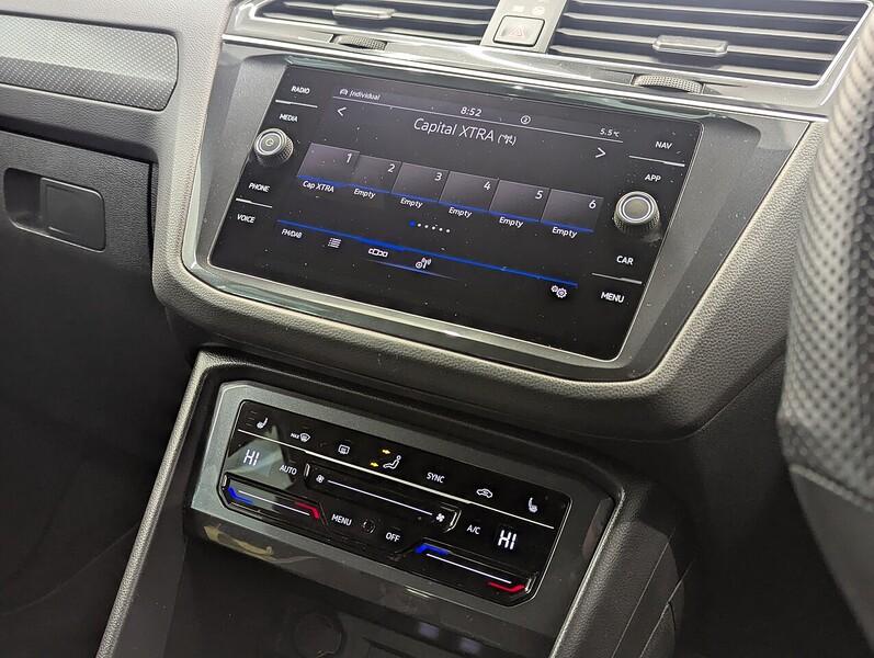 Volkswagen Tiguan Photo freshmotors-2ac10f9ec0bef4ba3889a57035a2b606ebda71a1.jpg