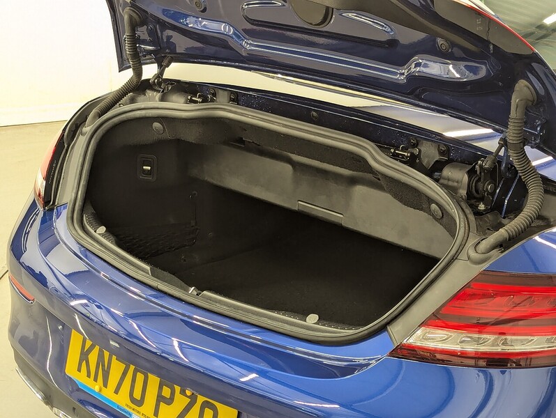 Mercedes-Benz C Class Photo freshmotors-2ce979fc7205b236da282ef3ec5a9564e413bbd1.jpg